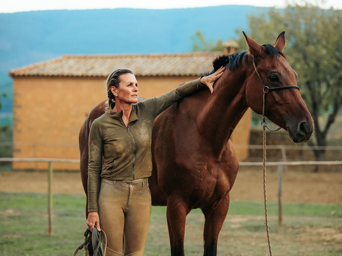 Cours d'équitation à Margerie-Chantagret, Loire